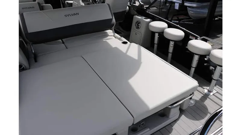 Slide: The Image of Sylvan Mirage X3 DLZ Bar Tri Toon 2025 - 33