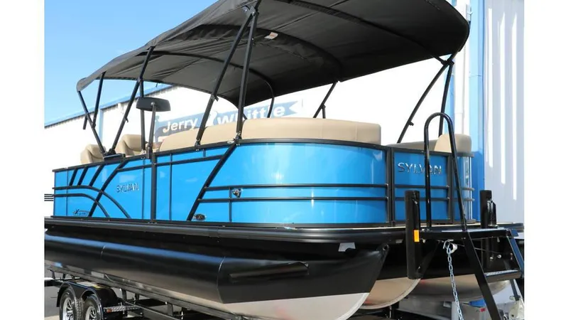 The Image of Sylvan Mirage X3 Party Fish Tri Toon 2025 - 1