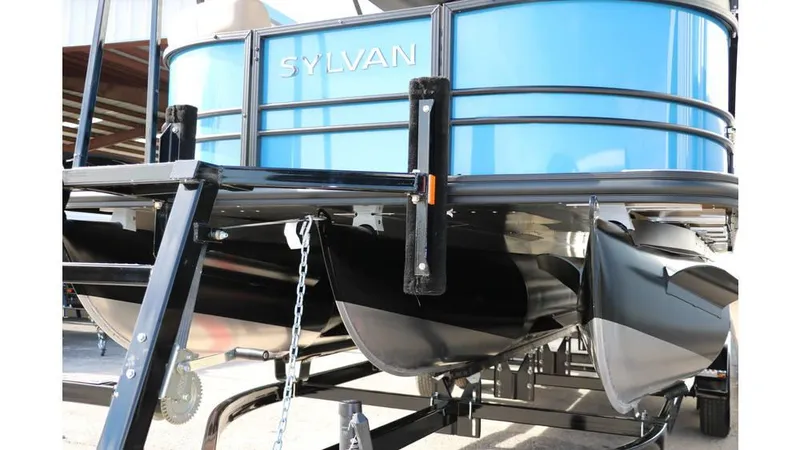 Slide: The Image of Sylvan Mirage X3 Party Fish Tri Toon 2025 - 14