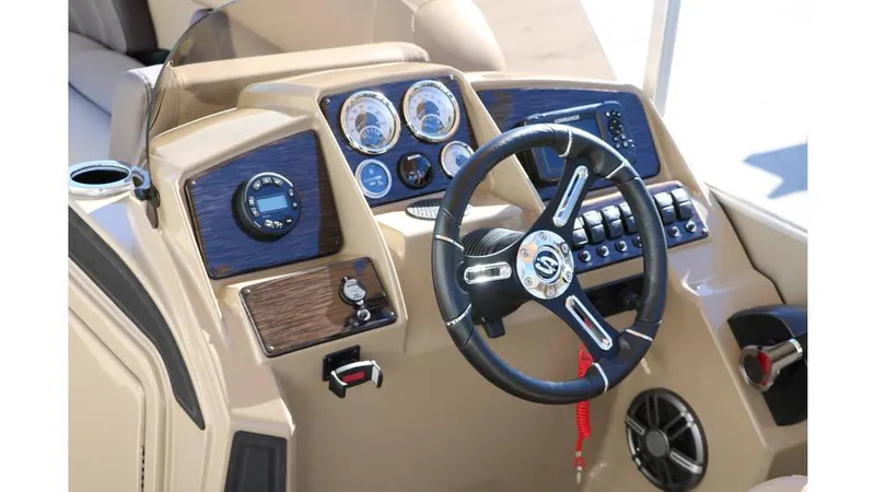 Slide: The Image of Sylvan Mirage 822 Party Fish Tri Toon 2024 - 27