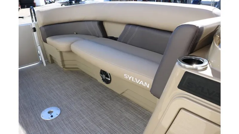 Slide: The Image of Sylvan Mirage 822 Party Fish Tri Toon 2024 - 29