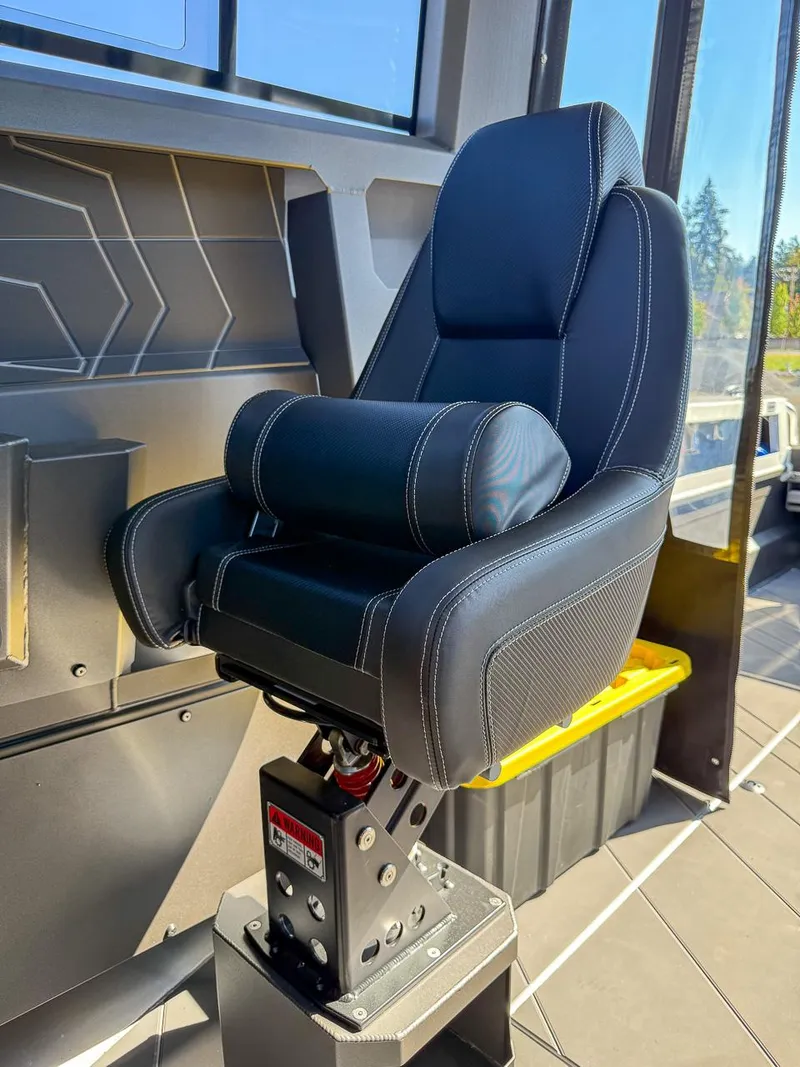 Slide: The Image of Stabi-Craft 2350 Ultra Centrecab 2026 - 18