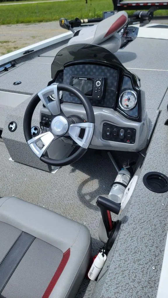 Slide: The Image of G3 Sportsman 1710 2023 - 6