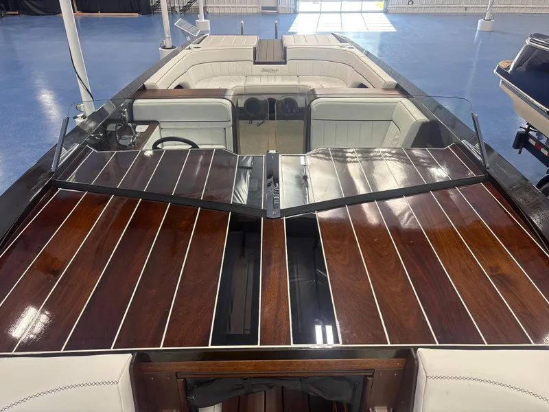 Slide: The Image of Stancraft Sleek 340 2022 - 21