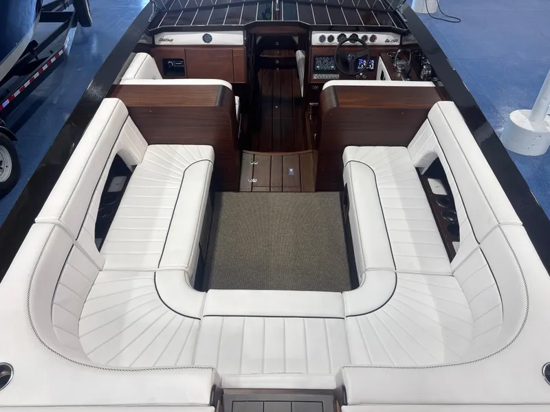 Slide: The Image of Stancraft Sleek 340 2022 - 9