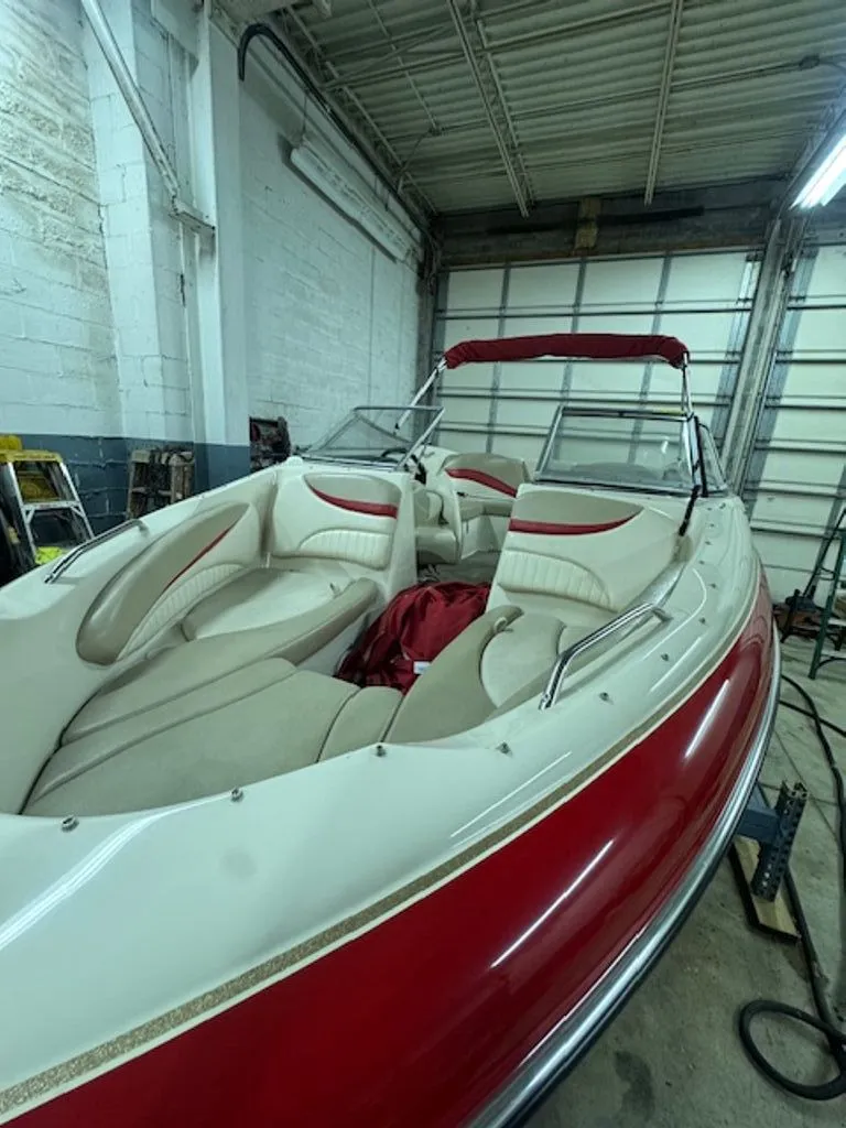 Slide: The Image of Glastron GX 235 2004 - 6