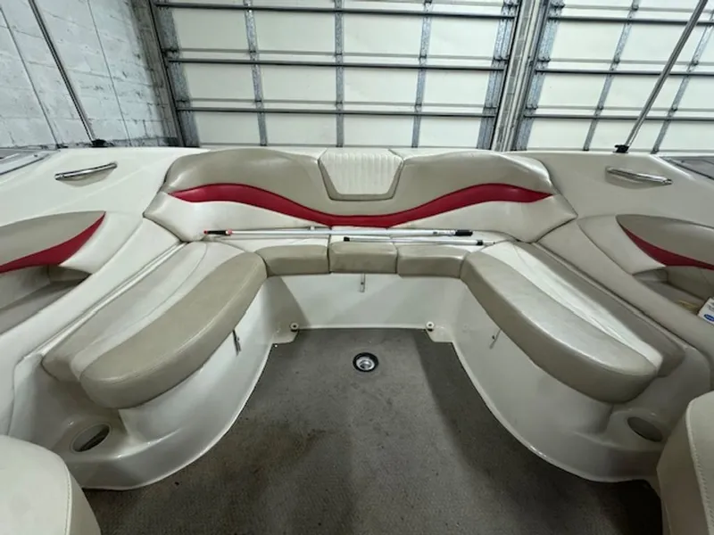 Slide: The Image of Glastron GX 235 2004 - 8