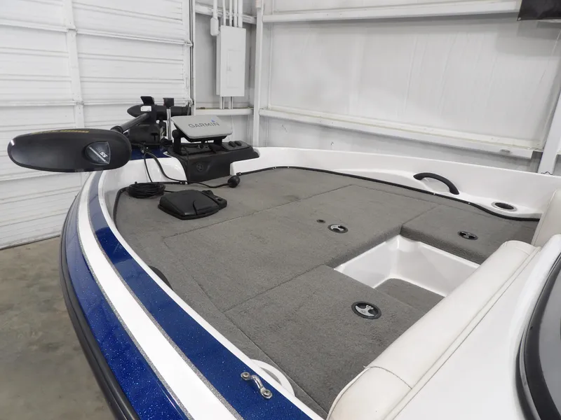 Slide: The Image of Nitro 19 SPORT 2017 - 10