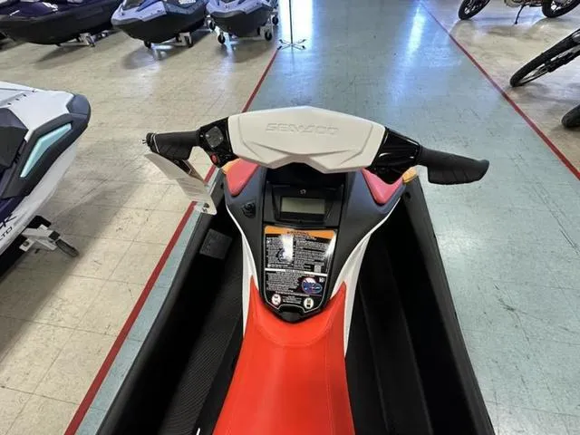 Slide: The Image of Sea-Doo Spark for 3 2025 - 16