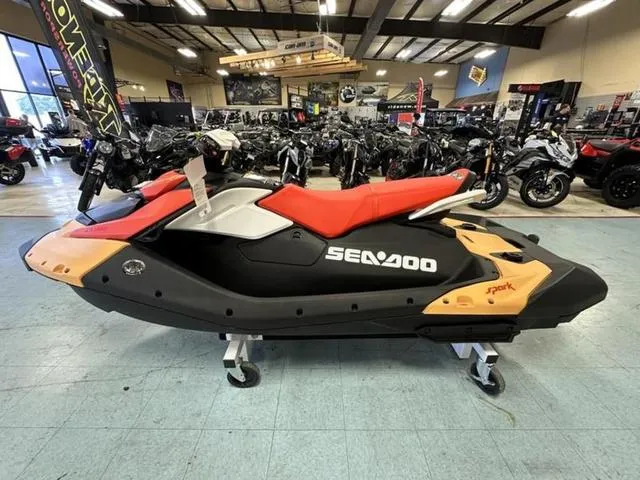 Slide: The Image of Sea-Doo Spark for 3 2025 - 5