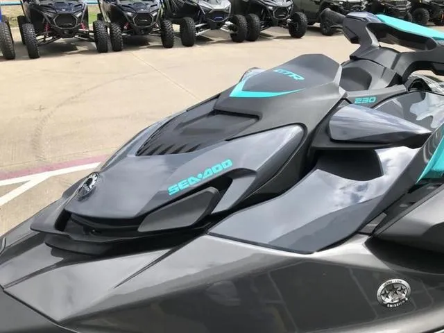 Slide: The Image of Sea-Doo GTR™ 230 BRP Premium Audio, iBR 2025 - 10