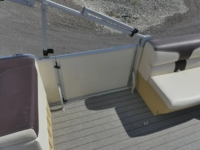 Slide: The Image of Lexington 323 2022 - 16