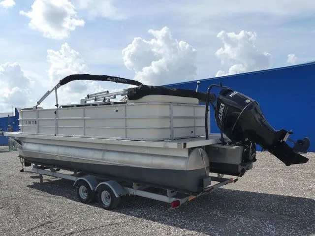 Slide: The Image of Lexington 323 2022 - 6