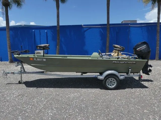 Slide: The Image of Lowe ROUGHNECK 1860 SC 2021 - 7