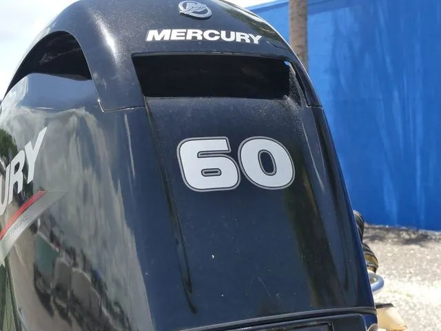 Slide: The Image of Lowe ROUGHNECK 1860 SC 2021 - 9