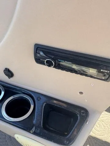 Slide: The Image of Sun Tracker Bass Buggy 18 DLX 2013 - 16