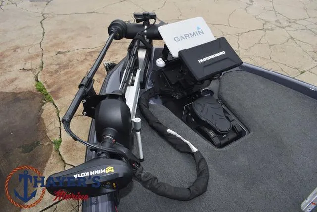 Slide: The Image of Skeeter FXR20 2020 - 13