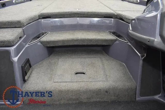 Slide: The Image of Skeeter FXR20 2020 - 28