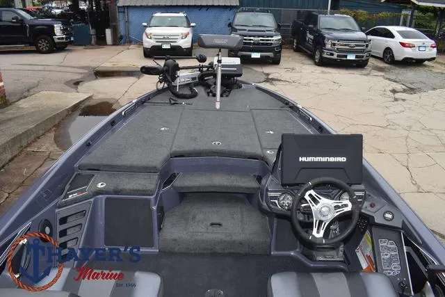 Slide: The Image of Skeeter FXR20 2020 - 54