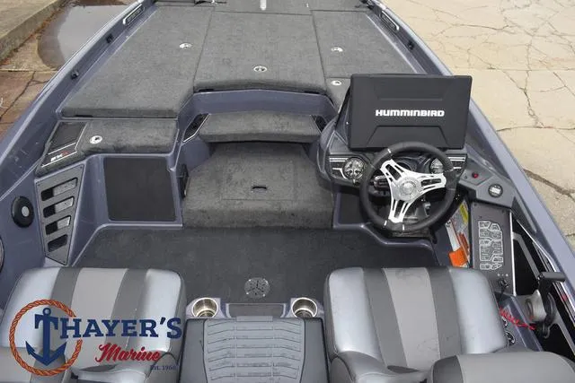 Slide: The Image of Skeeter FXR20 2020 - 57