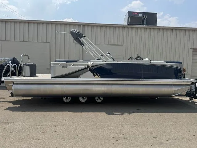 The Image of Tahoe LTZ 2385 QL 2025 - 1