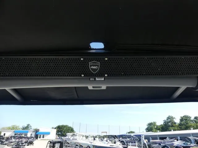 Slide: The Image of Yamaha 252SD 2021 - 21