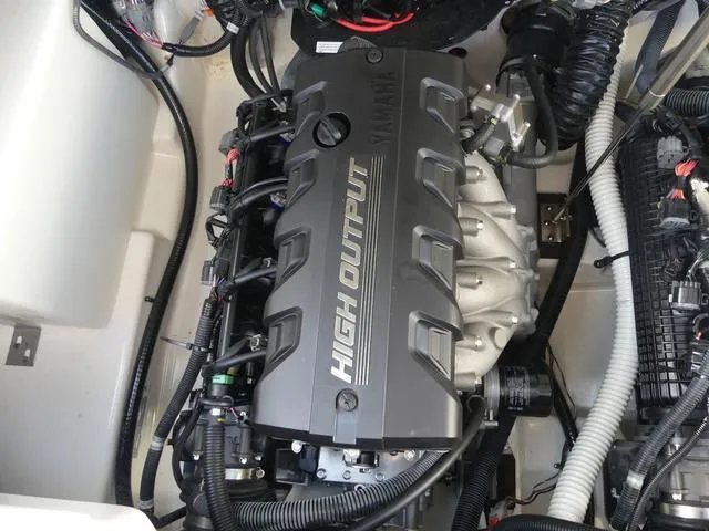 Slide: The Image of Yamaha 252SD 2021 - 26