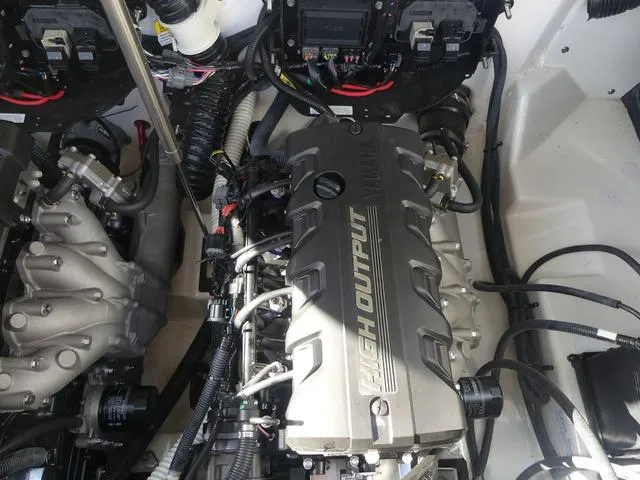 Slide: The Image of Yamaha 252SD 2021 - 27