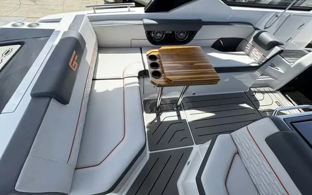 Slide: The Image of Granfort 300 GTX Cabin Cruiser 2025 - 22