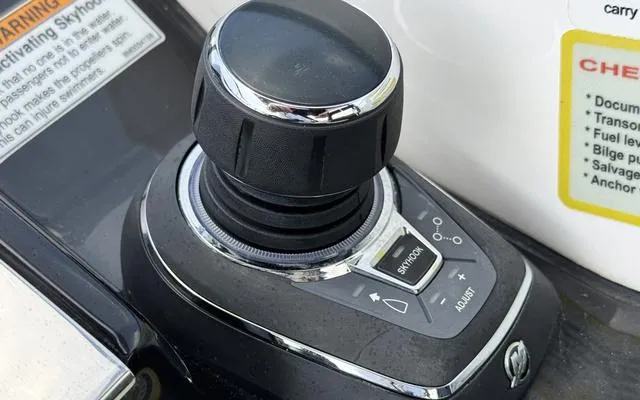 Slide: The Image of Granfort 300 GTX Cabin Cruiser 2025 - 33