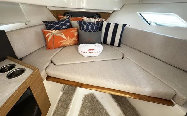 Slide: The Image of Granfort 300 GTX Cabin Cruiser 2025 - 38