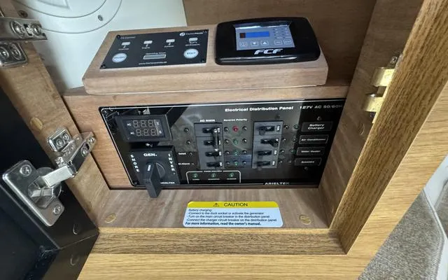 Slide: The Image of Granfort 300 GTX Cabin Cruiser 2025 - 43