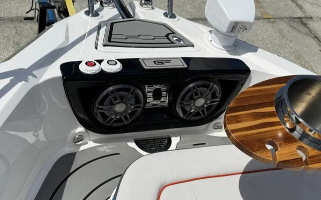 Slide: The Image of Granfort 300 GTX Cabin Cruiser 2025 - 48