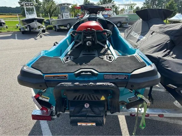 Slide: The Image of Sea-Doo Wake 2019 - 3