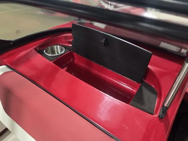 Slide: The Image of Heyday Wake Boats WT-2DC 2023 - 16