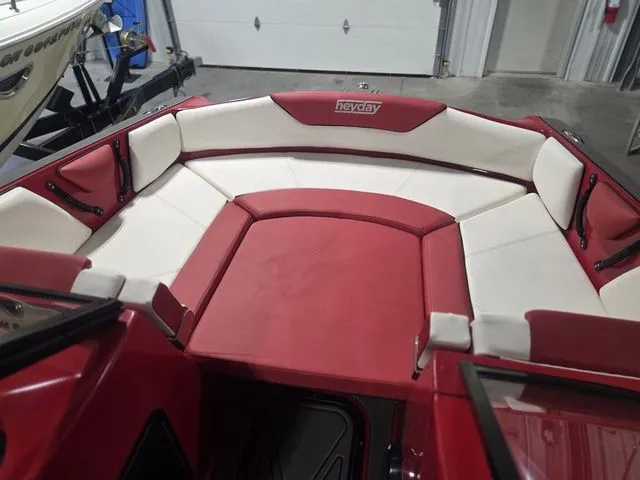 Slide: The Image of Heyday Wake Boats WT-2DC 2023 - 23