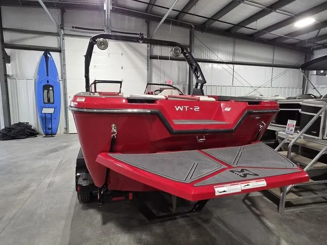 Slide: The Image of Heyday Wake Boats WT-2DC 2023 - 4