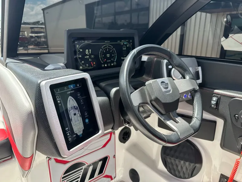 Slide: The Image of Malibu Wakesetter 25 LSV 2022 - 23