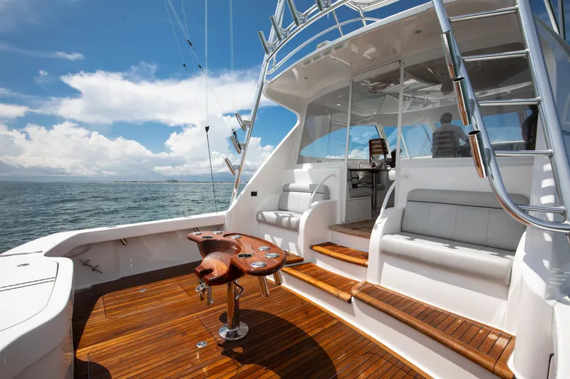 Slide: The Image of Viking 48 Sport Tower 2021 - 15