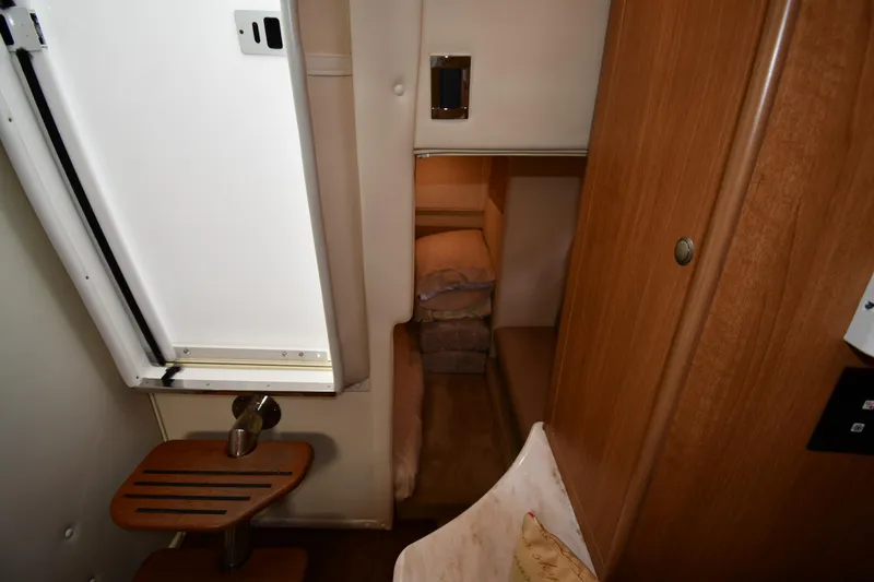 Slide: The Image of Rinker 310 Express Cruiser 2014 - 55