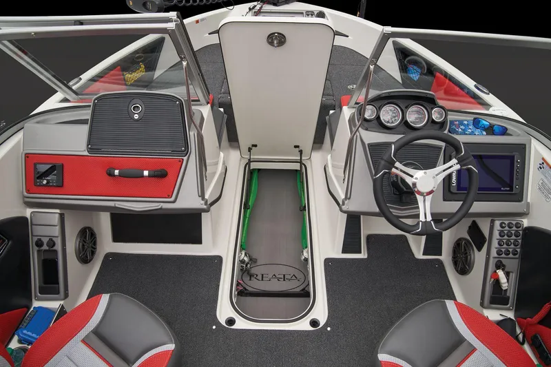 Slide: The Image of Ranger 1850MS 2025 - 35