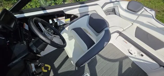 Slide: The Image of Yamaha 192 AR 2016 - 14