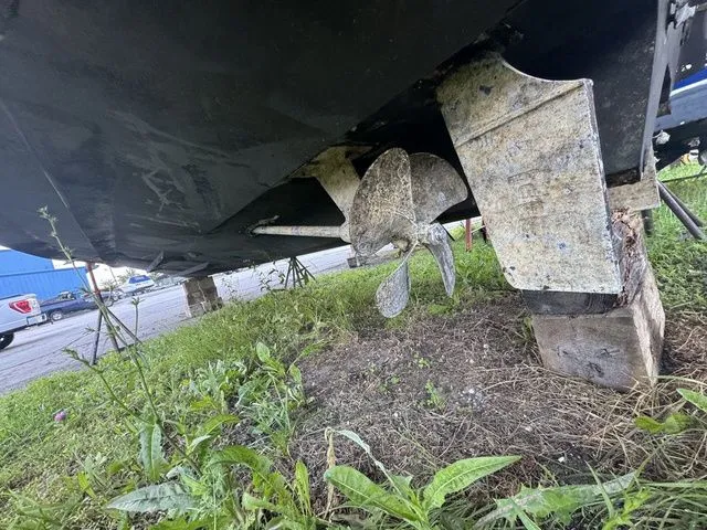 Slide: The Image of Sea Ray 320 Sundancer 2007 - 7