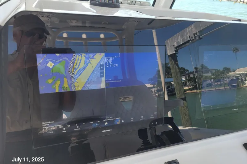 Slide: The Image of 2021 Sportsman Open 322 Center Console - 19