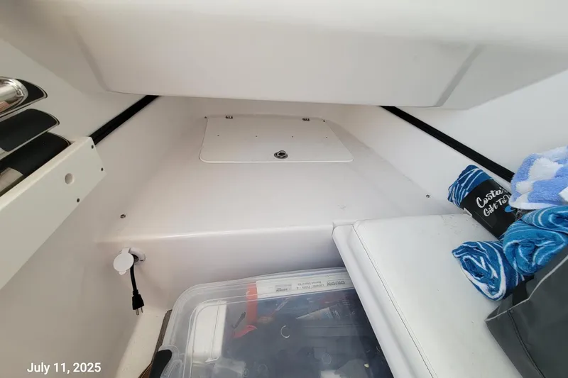 Slide: The Image of 2021 Sportsman Open 322 Center Console - 27