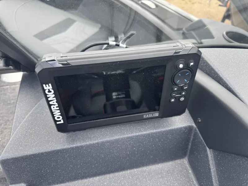 Slide: The Image of Lowrance Eagle 7 fishfinder on 2026 Tracker Targa V-18 Combo boat dashboard. - 9