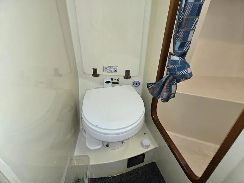 Slide: The Image of Eagle Pilothouse 1989 - 77