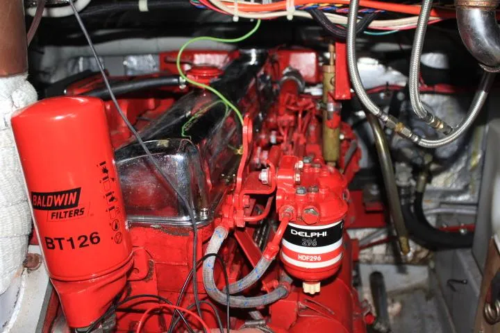 Slide: The Image of Engine compartment of a 1989 Eagle Pilothouse with Baldwin and Delphi filters. - 47