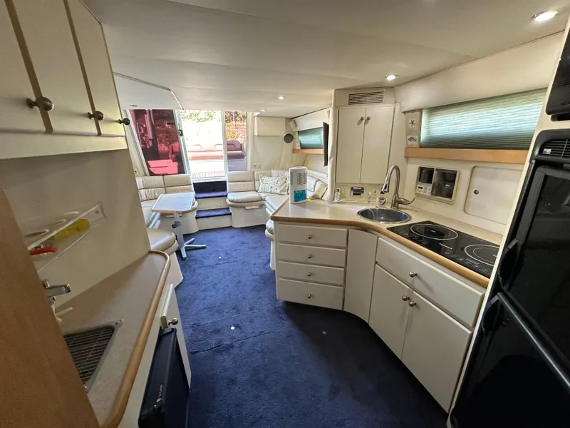 Slide: The Image of Carver Yachts 38 Santego 1996 - 52