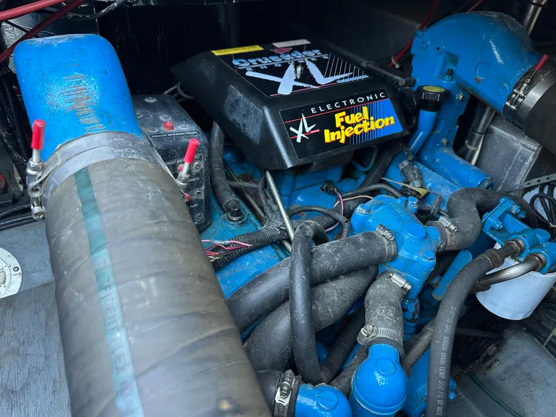 Slide: The Image of Carver Yachts 38 Santego 1996 - 55